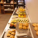 Torico Plaza Hotell 3*