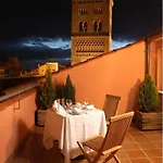 Hotel Torico Plaza