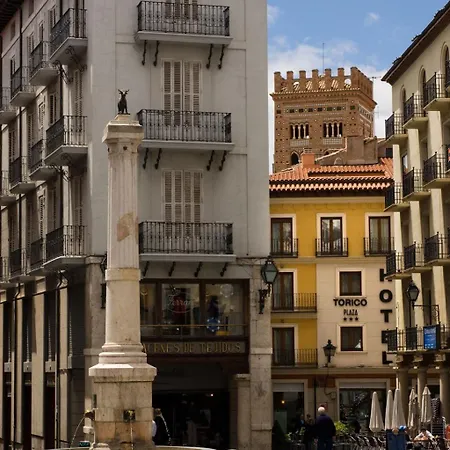 Hotel Torico Plaza 3*