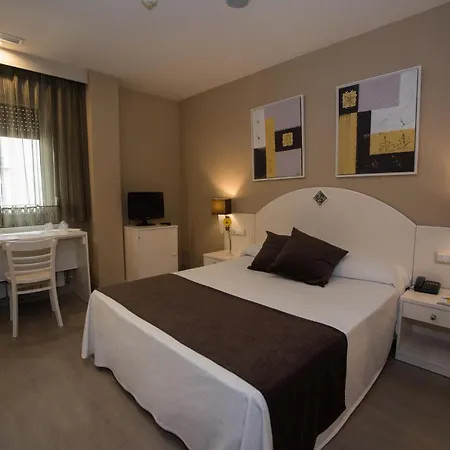 Отель Hotel Torico Plaza