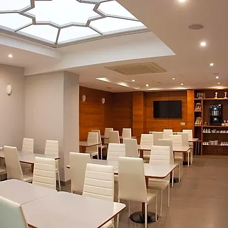 Torico Plaza Отель Теруэль
