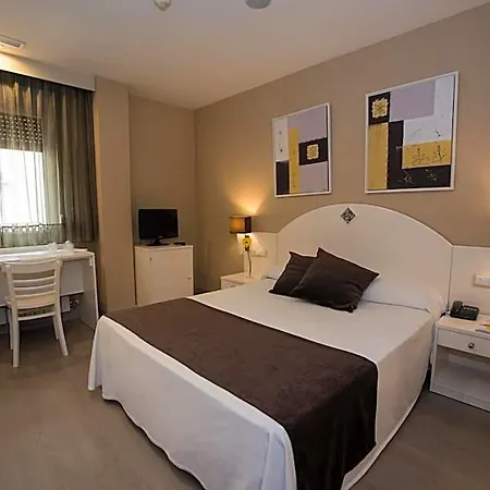 Torico Plaza 3*