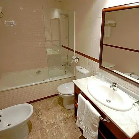 Отель Torico Plaza Теруэль