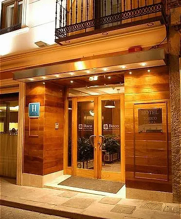 Torico Plaza Hotel 3*