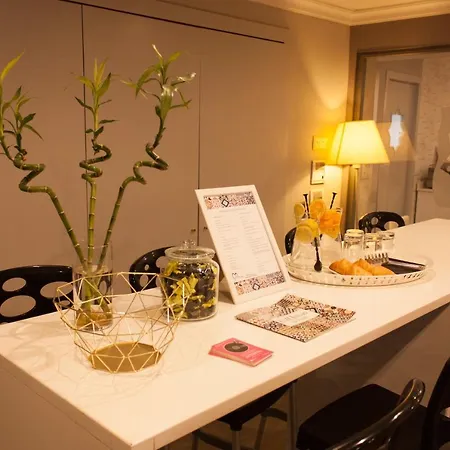 ホテル Torico Plaza テルエル