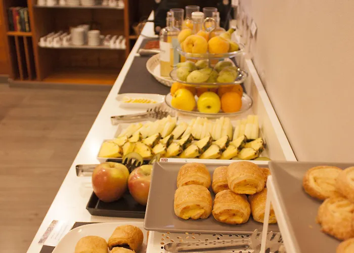 Torico Plaza Hotel 3*