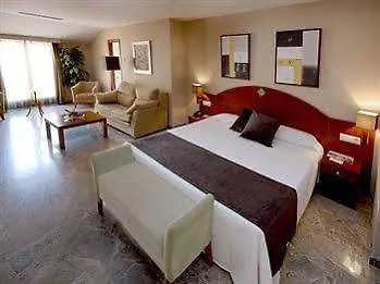 Hotell Torico Plaza 3*